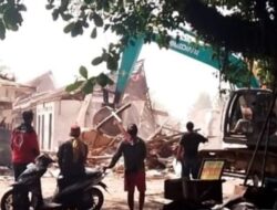 Pemkab Pangandaran Bongkar Pasar Wisata Bulak Laut Untuk Lahan Parkir