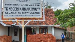 Untuk Wujudkan Lingkungan Sekolah Yang Aman dan Nyaman, TK Negeri Karamatmulya Upayakan Pekerjaan Revitalisasi Dengan Maksimal