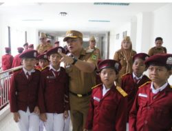 Bupati, Wabup, dan Sekda Ajak Siswa Sekolah Rakyat Kenali Lingkungan Pemerintahan