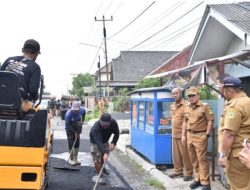 Jelang Idul Fitri, Ruas Jalan di Kuningan Tersentuh Perbaikan