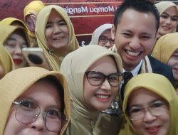 Seminar Sehari Dukung Kurikulum Nasional Dengan Tema “Pengajar Belum Tentu Mengajar Tapi Mampu menginspirasi”.
