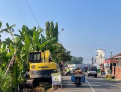 Mantap! Pelebaran Ruas Jalan Provinsi Winduraja-Cibeber Sedang Dikerjakan