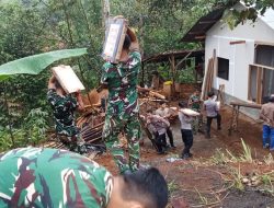 Cuaca Hujan Tidak Menjadi Halangan, Satgas TMMD Ke-130 KODIM 0625/Pangandaran Tetap Bangun Rutilahu Warga